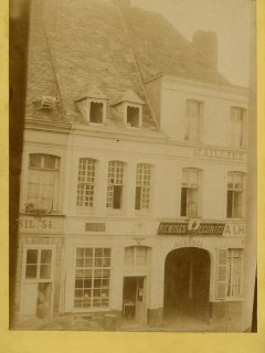 Ms 1848-61-2 fausse maison natale photo